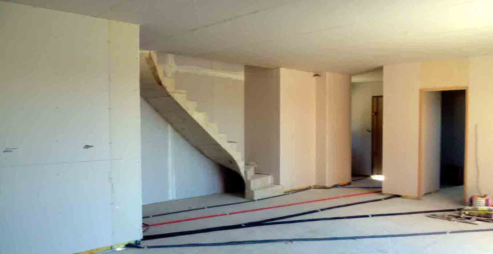Construction mas Bedoin, escalier et placo